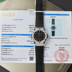 dong ho hublot classic fusion titanium replica 11 mat den vien dinh kim cuong moissanite 42mm 8 600x600 1.jpg