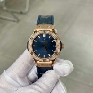 dong ho hublot mau xanh blue dinh da nha may hb 38mm 1 600x600 1.jpg
