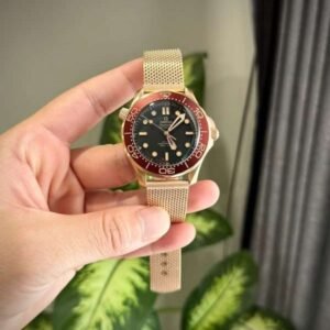 dong ho omega seamaster diver 300m bronze gold replica 11 vfs 42mm 5 600x716 1.jpg