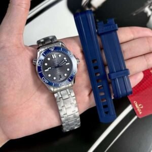 dong ho omega seamaster diver 300m replica 11 mat so xam vsf 1 600x600 1.jpg