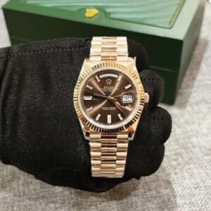 dong ho rolex day date 228235 mat so chocolate gm factory 40mm 2 600x600 1.jpg