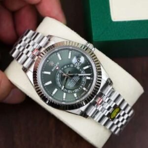 dong ho rolex replica cao cap sky dweller mat xanh la cay day jubilee 42mm 2 600x451 1.jpg