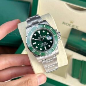 rolex submariner hulk green dial 1 5.jpg