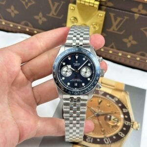dong ho tudor black bay chronograph replica 11 mat xanh blue xuong tw 41mm 9.jpg