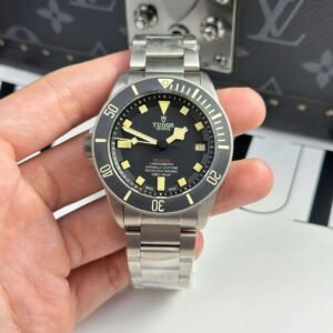 dong ho tudor pelagos lhd replica 11 vien gom ceramic nha may vs 42mm 7.jpg