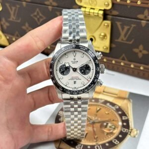 dong ho tudor replica 11 black bay chronograph mat trang xuong tw 41mm 1.jpg